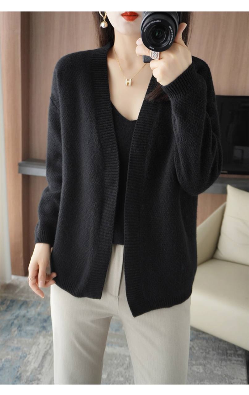 Soft Cardigan Knitted Cashmere Suspender Sweater Two-Piece Set